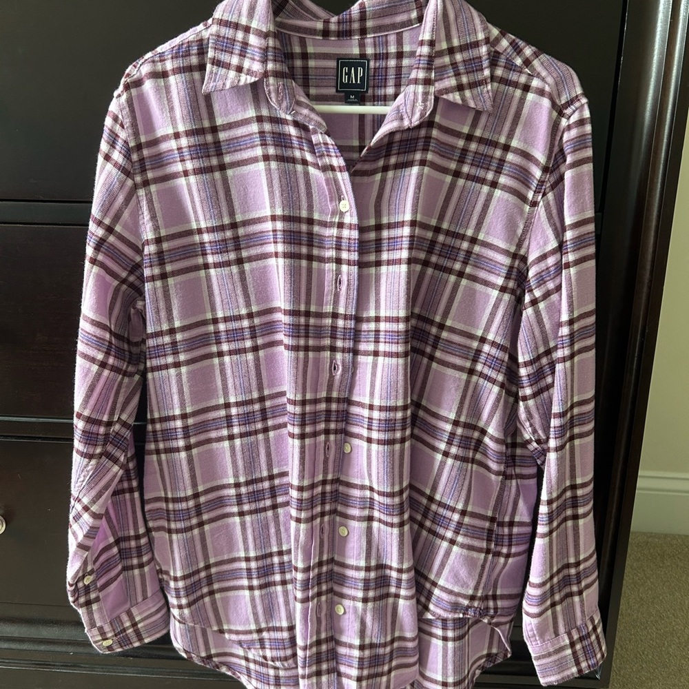 GAP Lavender Plaid Long Sleeve Shirt